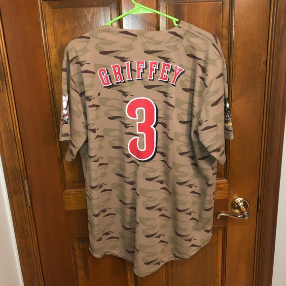 Other - Cincinnati Reds Ken Griffey Jr.